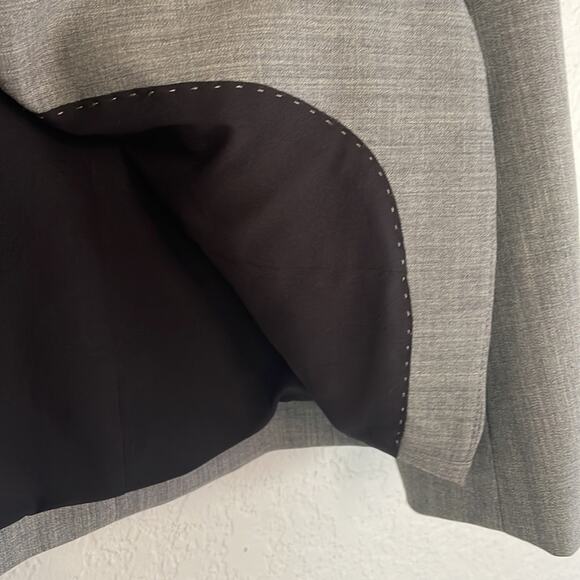 Lafayette 148 Gray Virgin Wool 2 Button Blazer Size 8 Office School Classic Twee - Picture 5 of 8
